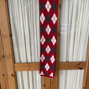 Argyle Patterned Scarf - Red, White, Gray